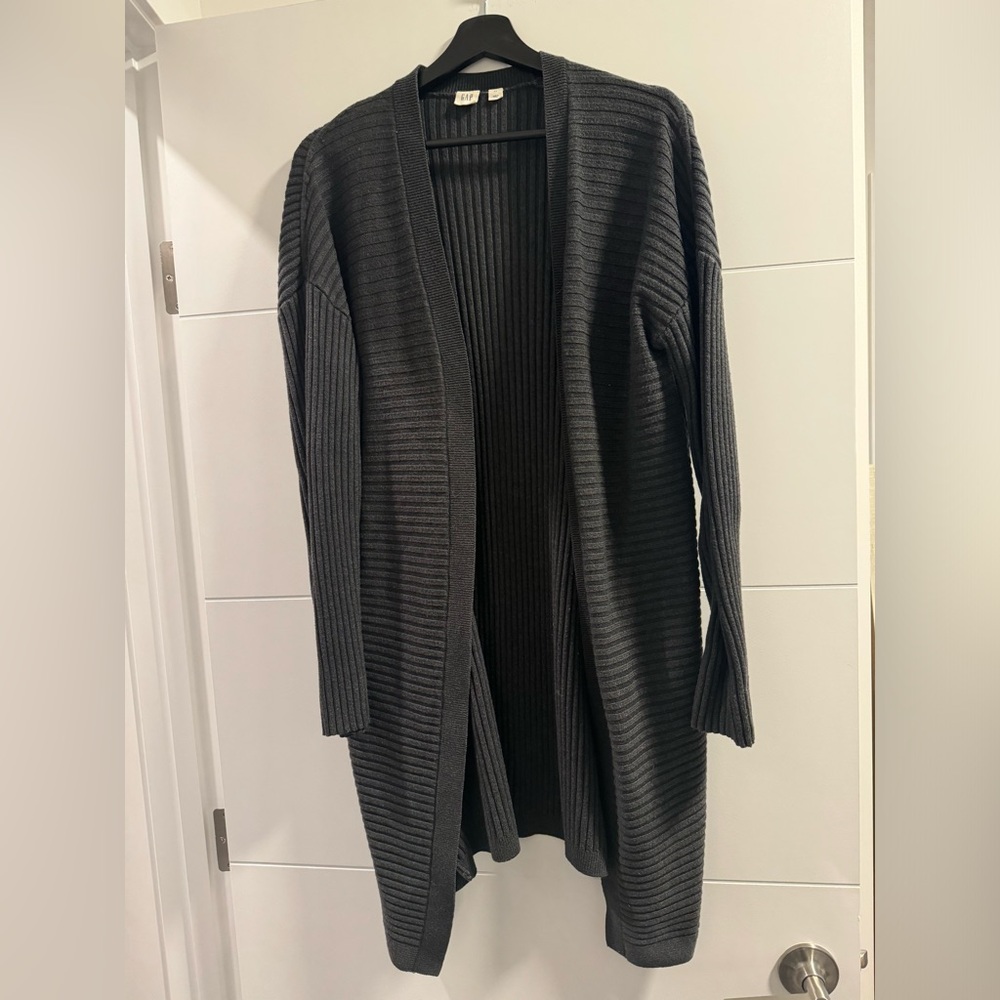 Gap - Long sleeve grey cardigan- size small